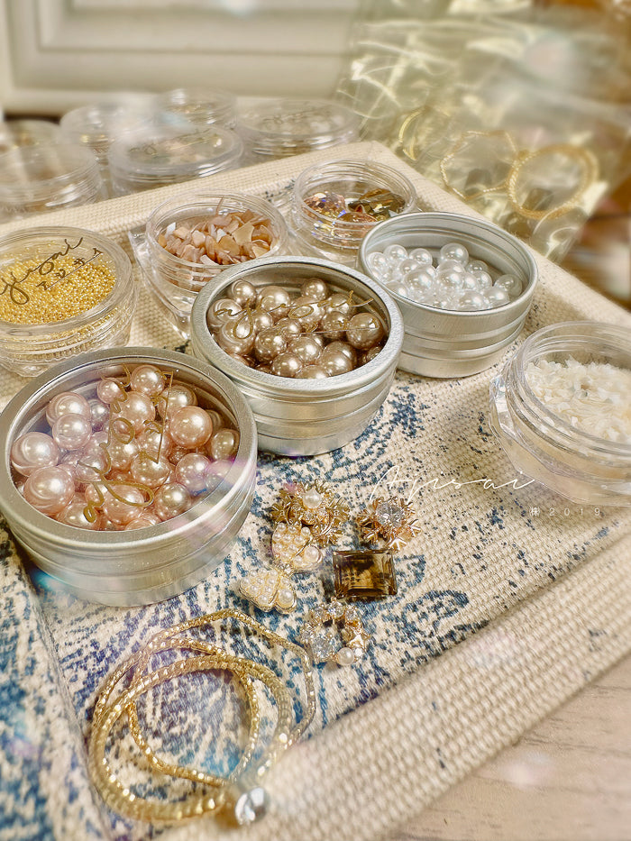 AJISAI 10pc Nail Art Box - Happy Holidays!