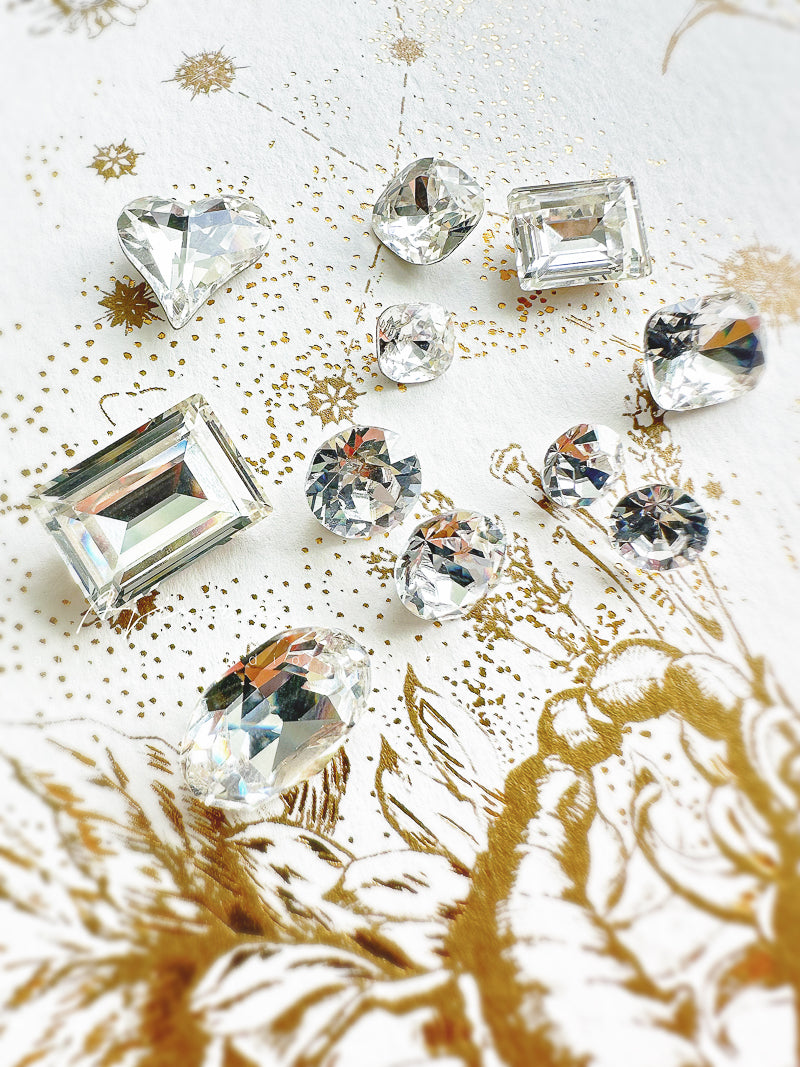 AJISAI Premium Crystal Pointed-back Clear Set