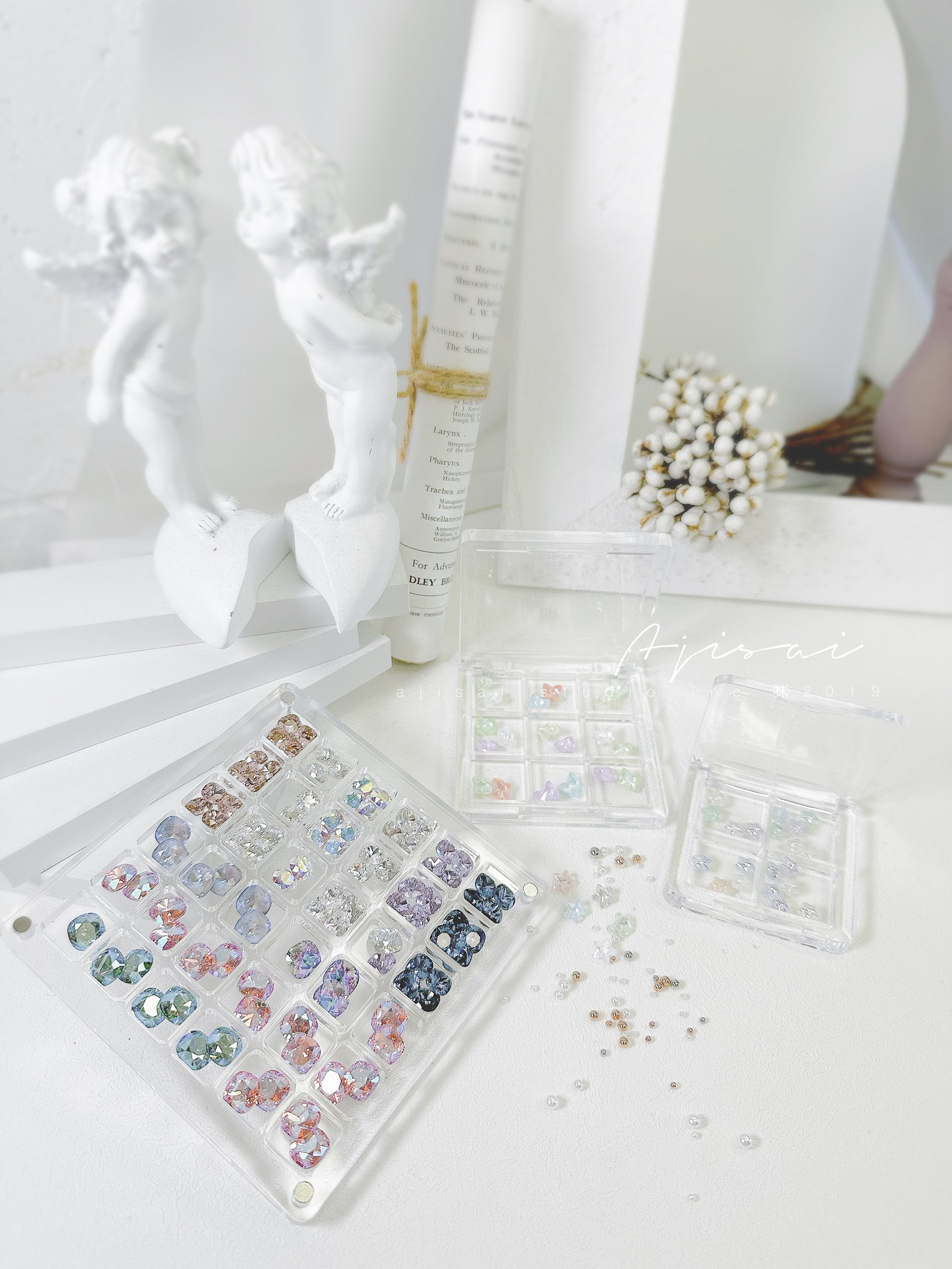 Charms Storage Acrylic Organizer