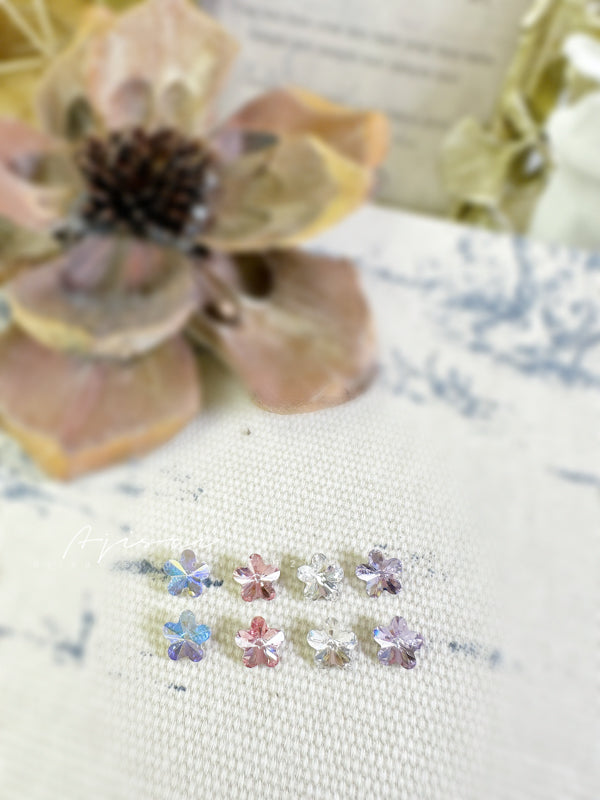 AJISAI Luxury 6D Crystal Pointed Back Flower - 6mm