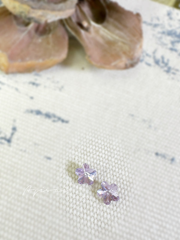 AJISAI Luxury 6D Crystal Pointed Back Flower - 6mm