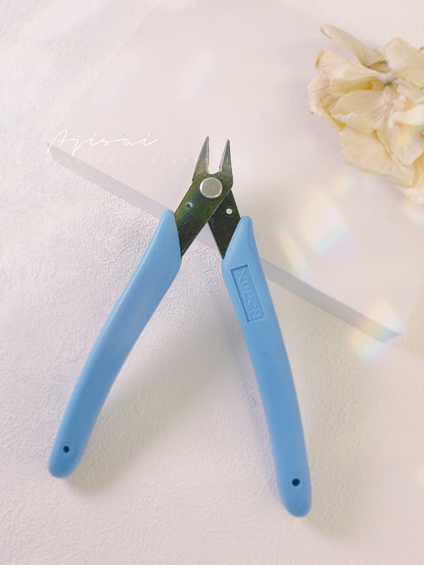 AJISAI Rhinestone Nipper